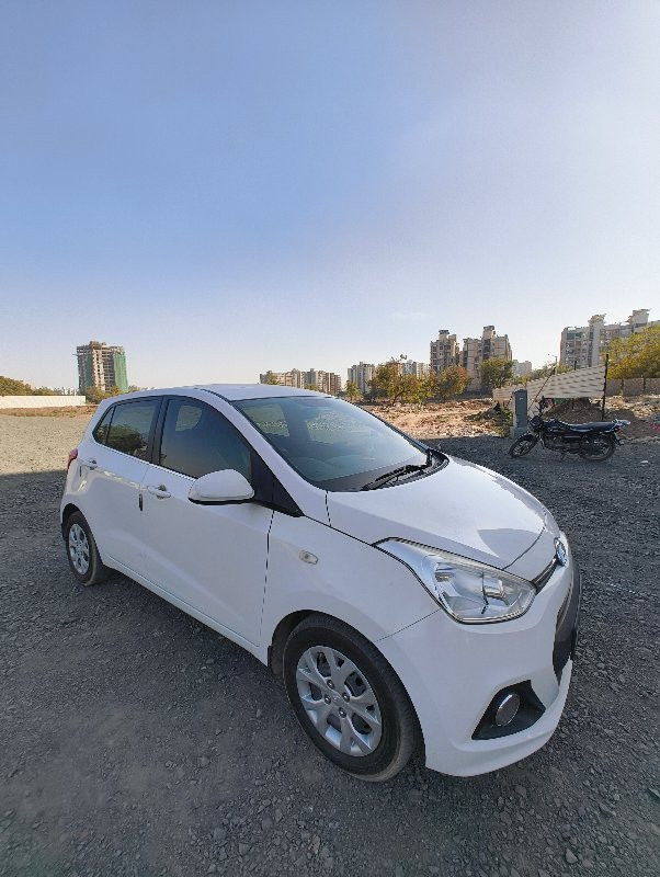 Hyundai grand i10