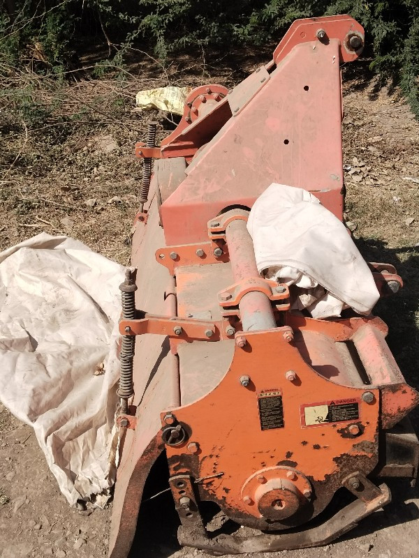 રોટાવેટર વેચવાનું છે