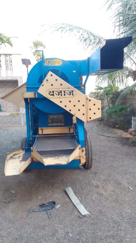 Bajaj tresar mo. 2021-22 nu