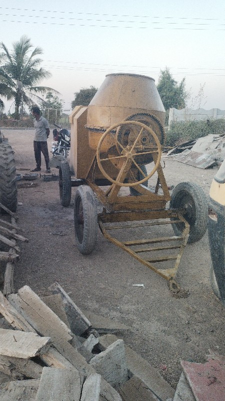 थंबनेल 1