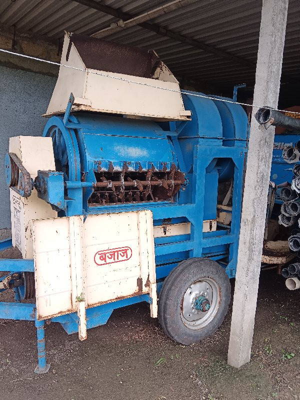 બજાજ ચકેડી વેચવાની છે