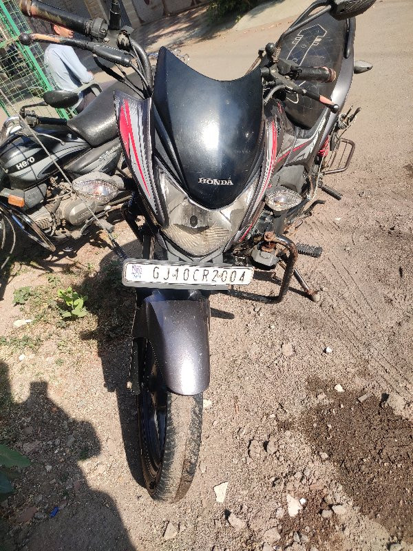ટુ વ્હીલર વેચવાનું છે