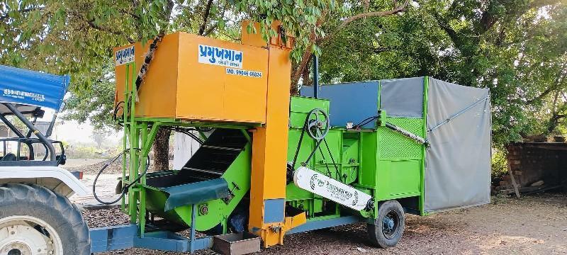 પ્રમુખમાન ડબ્બો આપવાનું છે