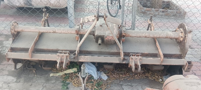 રોટાવેટર વેચવાનું છે