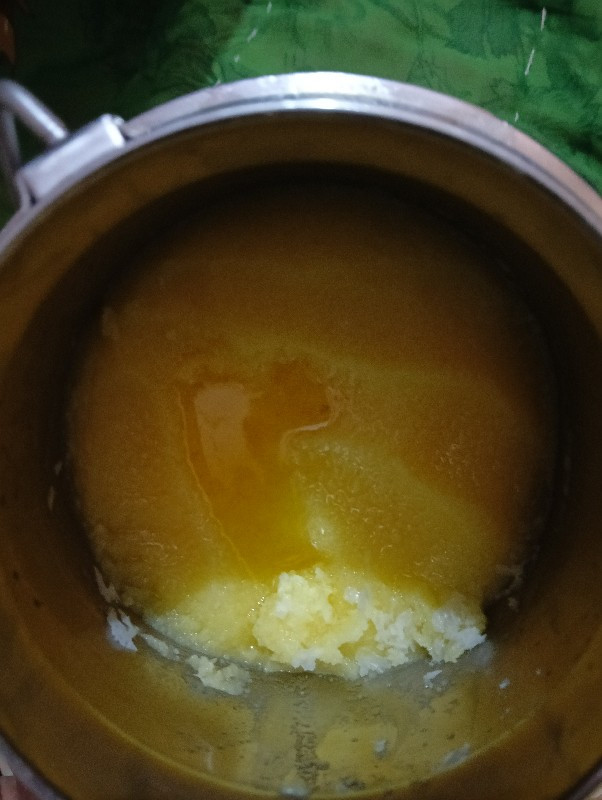 ગાયનું ઘી ચોખ્ખું વેચવાનું છે