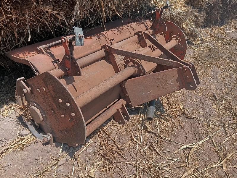 રોટાવેટર વેચવાનું છે