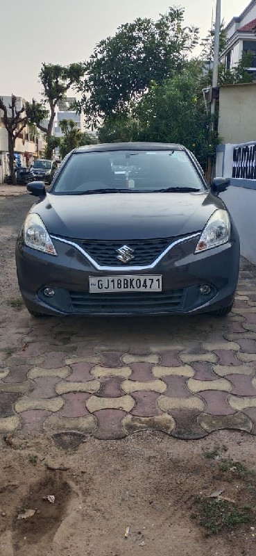 બલેનો ફોરવિલ વેચવાની છે