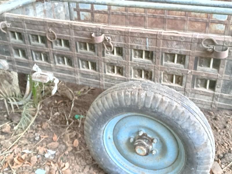 બળદ ગાડુ વેચવાનું છે