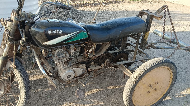 સનેડો વેચવાનો છે, લોધિયા શીખે