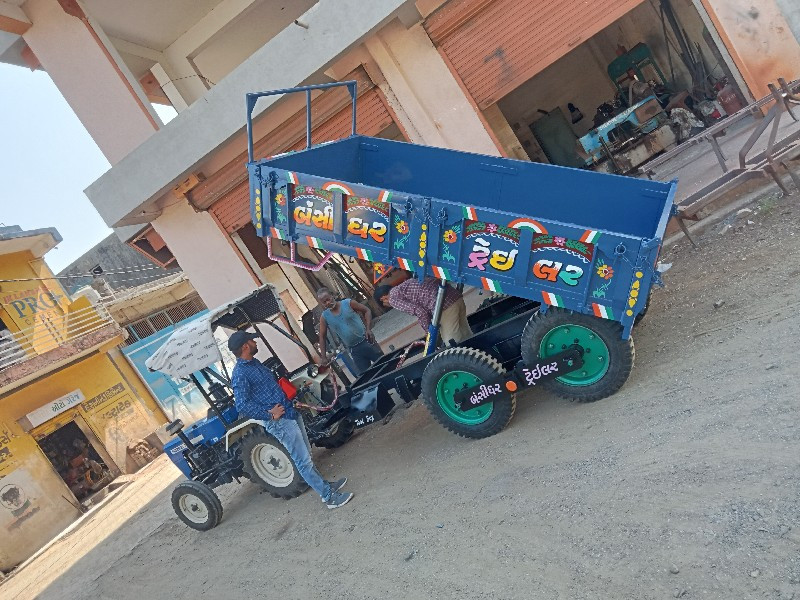 ટ્રોલી વેચવાની છે મીની ફોરવીલ