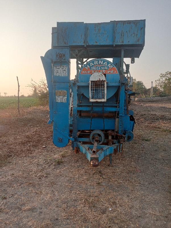 ફુંકણી વેચવાની છે.....