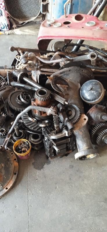 ૨૪૫ ટેકટરનોજુનોમાલવેચવાનોછે