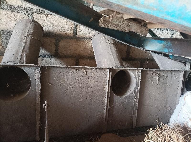 ખાતર ભરવાની સાઈડ વેચવાની છે