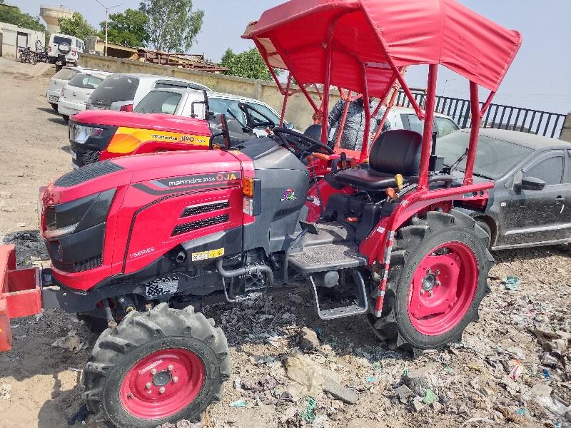 mahinra oja 2124 4wd