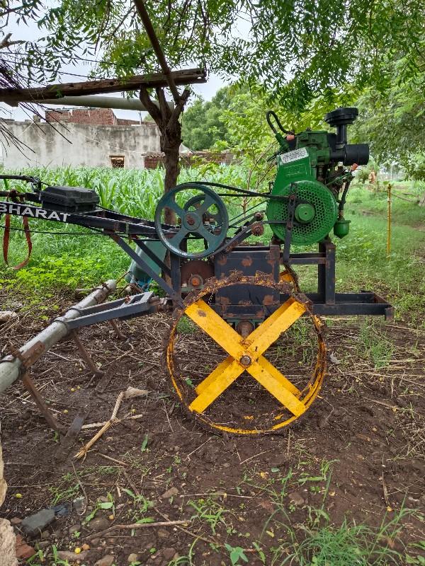 નાનું ટ્રેક્ટર વેસાવ છે .ગામ બગદાણ.