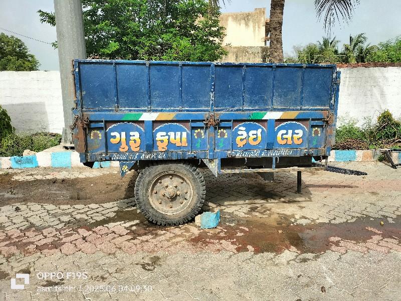 mini troly vechvani che