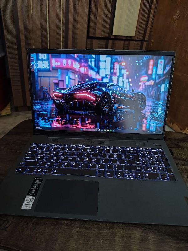 Lenovo IdeaPad slim 5