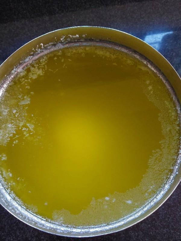 ગાયનું શુદ્ધ દેશી ઘી pure ghee