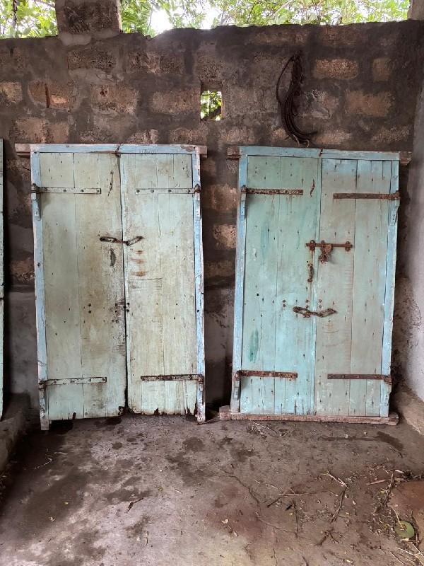 દરવાજા વેસ વા ના સે