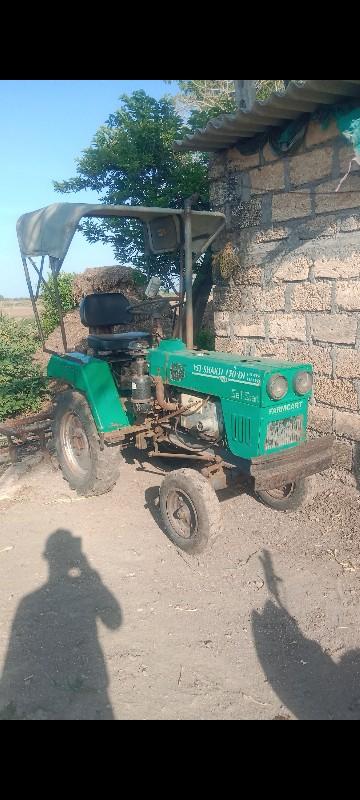 ટ્રેકટર વેસવાનુ છે