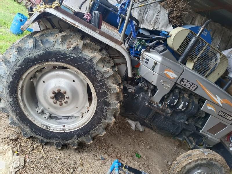 ટ્રેક્ટર