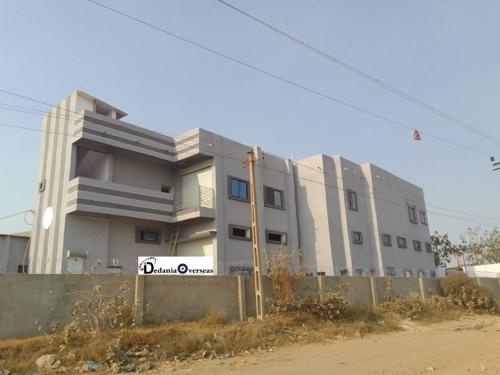 થંબનેલ 2