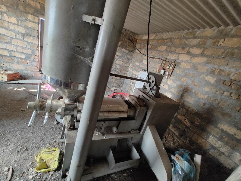 थंबनेल 2