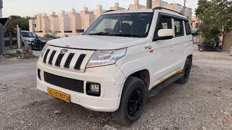 MAHINDRA TUV T6 2017