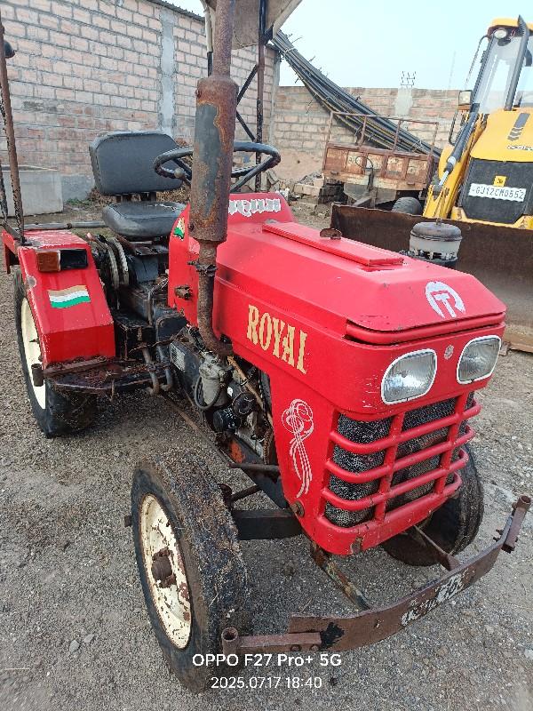 મીની ટ્રેકટર વેચવાનું છે