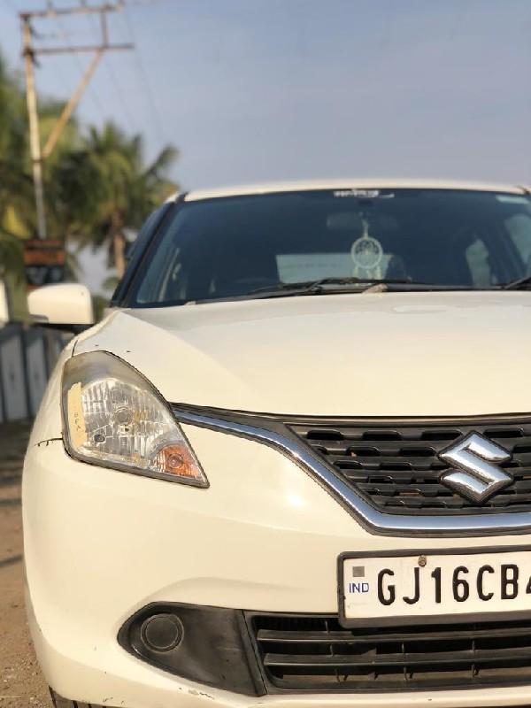 બલેનો કાર વેચવાની છે