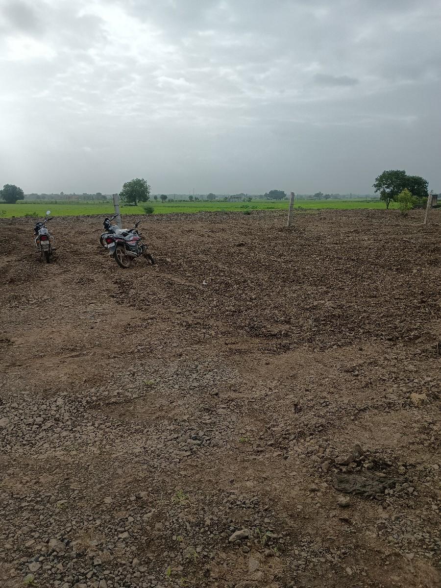 જમીન ભાડે આપવાની છે