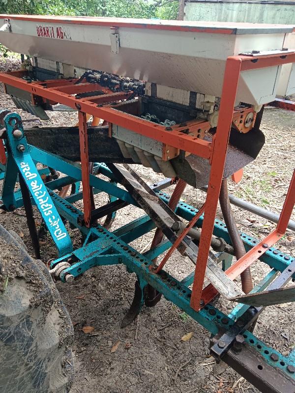 थंबनेल 3