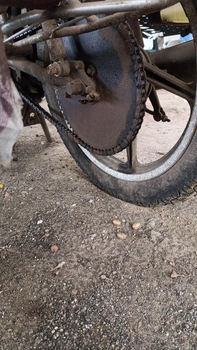 દવા સાટવા પેટીના વેચવા છે