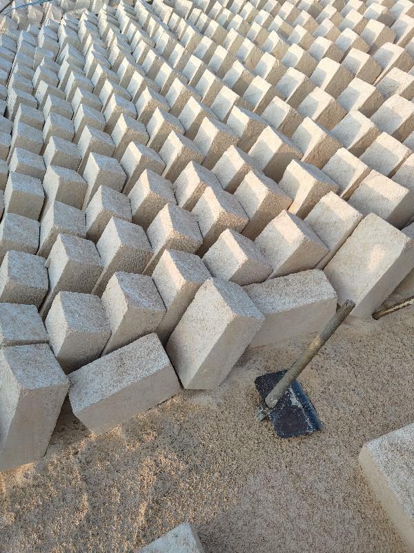 Bela બેલા પથ્થર