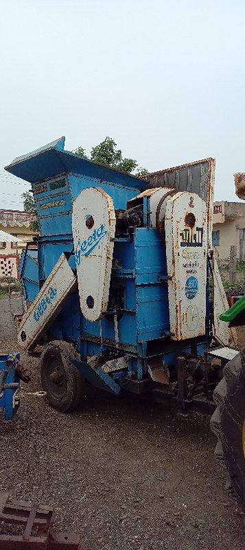 ગીતા જમબો થેશર વેચવાનું છે.
