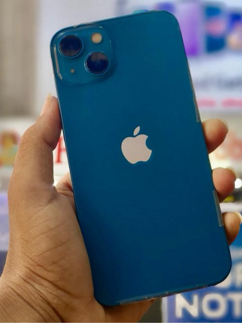 I phon 13 blue