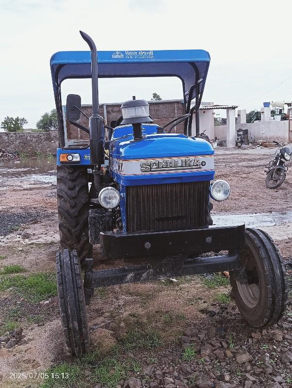 ટેકટર ભાડે અથવા ફીક્ષ મા મુકવાનુ છે