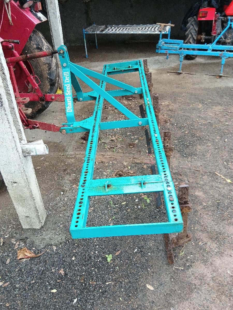 મોટા ટેકટર નું સા‍ત્રી