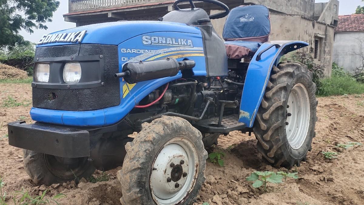 थंबनेल 2