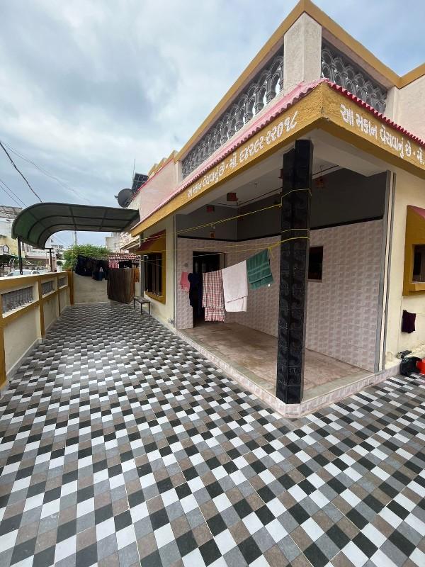 थंबनेल 3