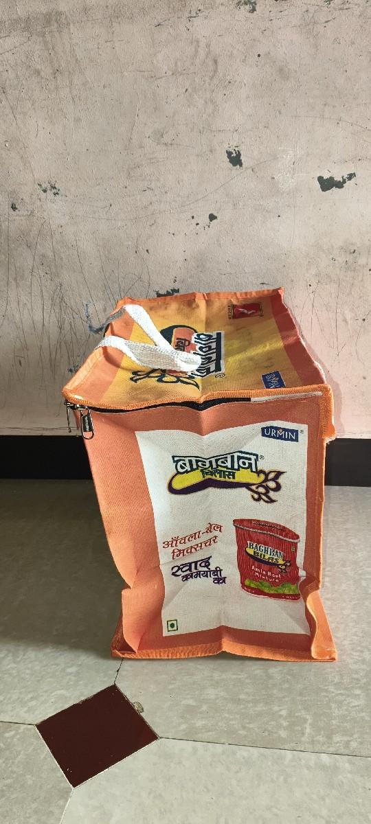 थंबनेल 3