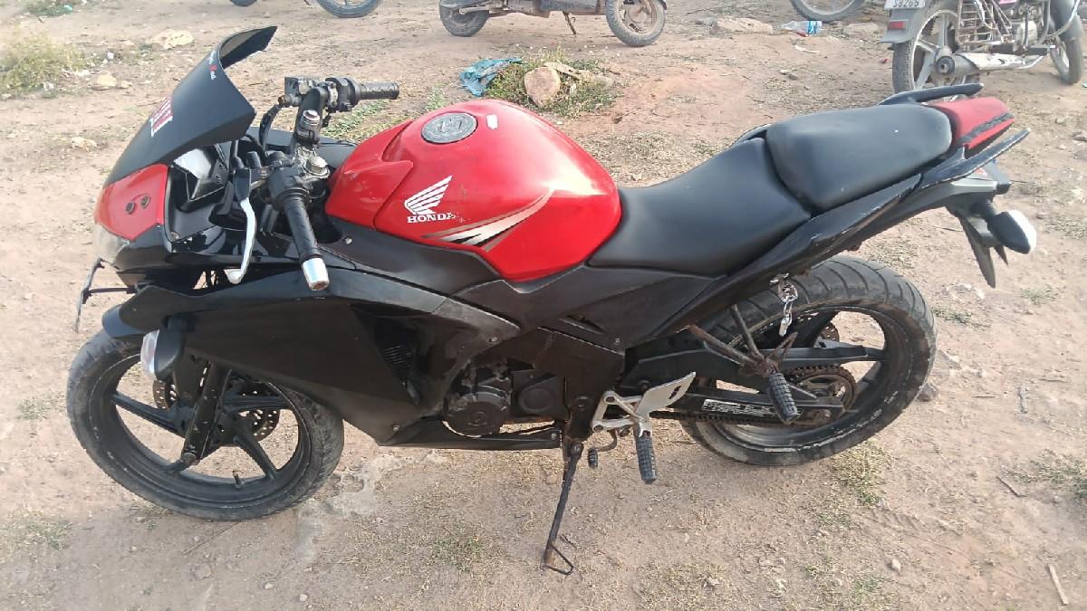 थंबनेल 3