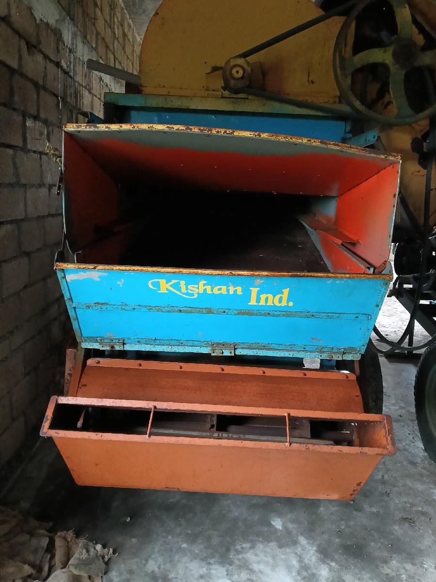 થ્રેસર વેચવાનું છે