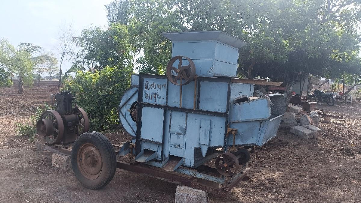 ઓપનર અને માસીના સાથે આખો સેટ