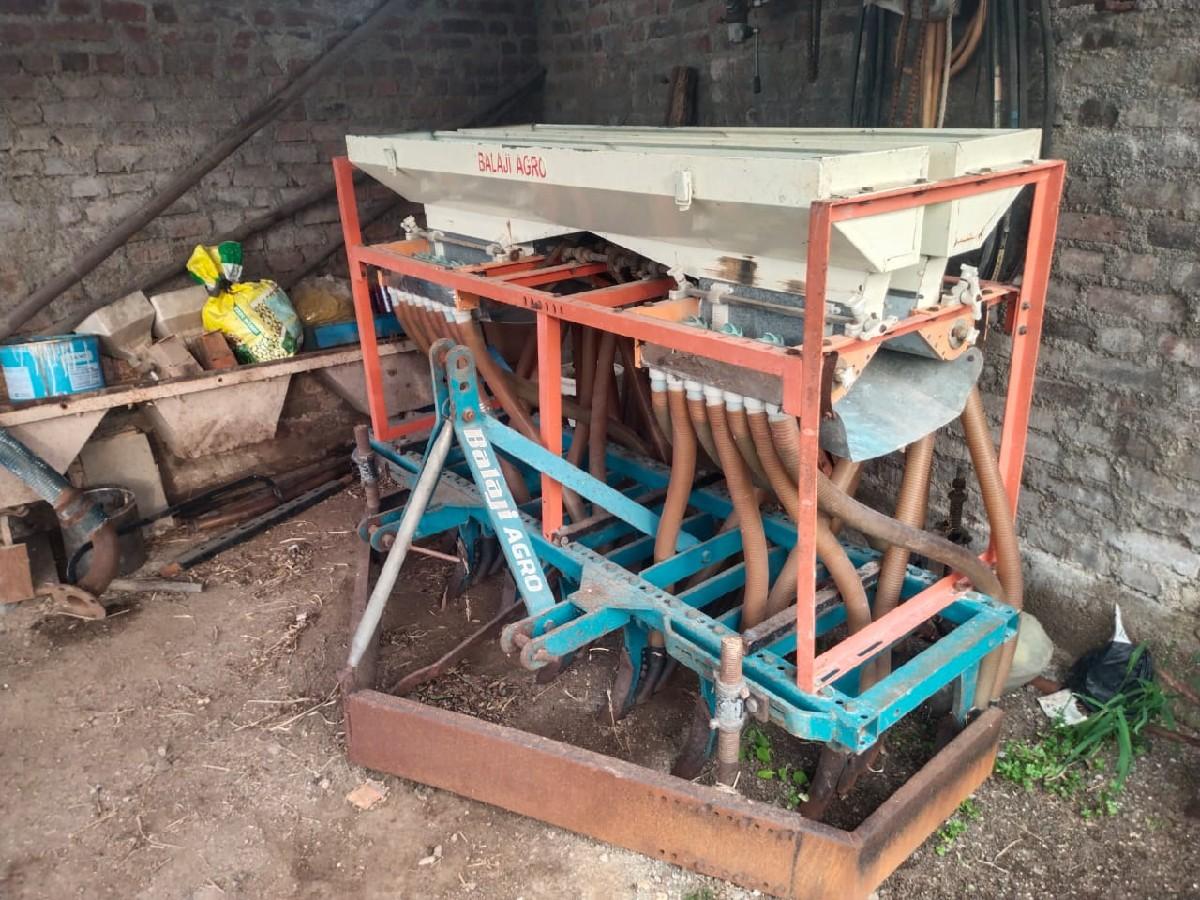 ઓટોમેટિક ઓરણી વેચવાની છે