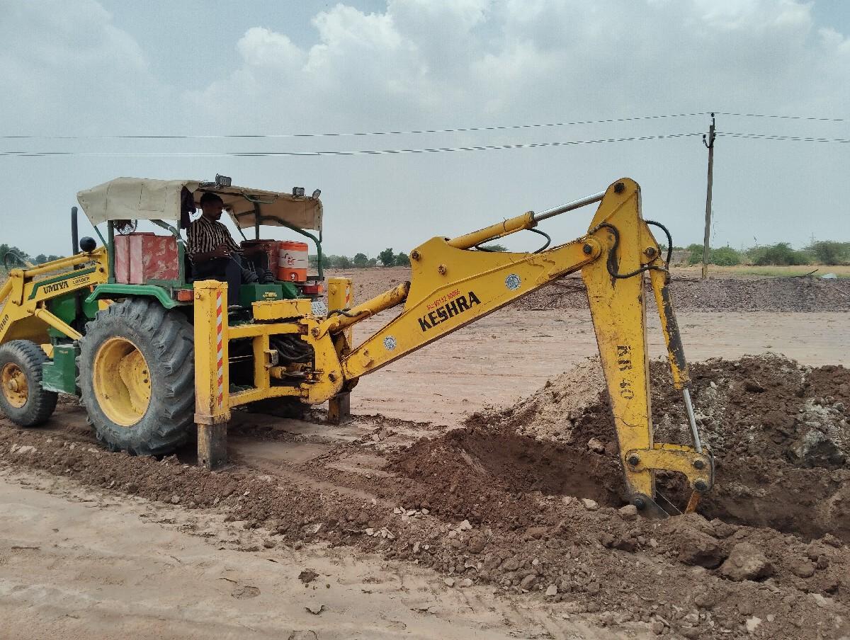જોડીયર લોડર 5310 JCB