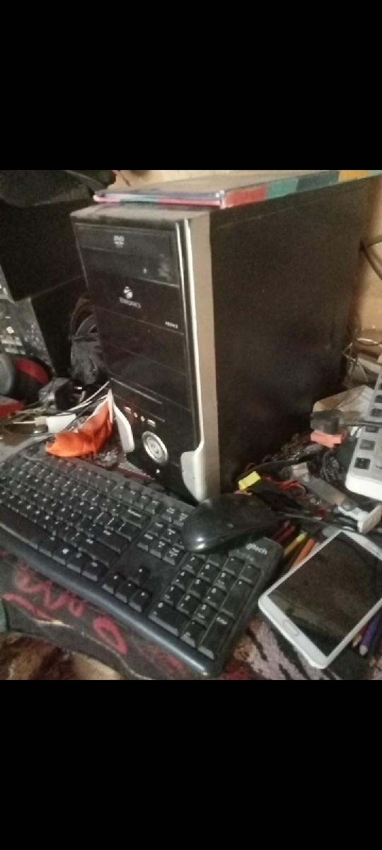 4gb ram 500 gb હાર્ડ ડિસ્સ