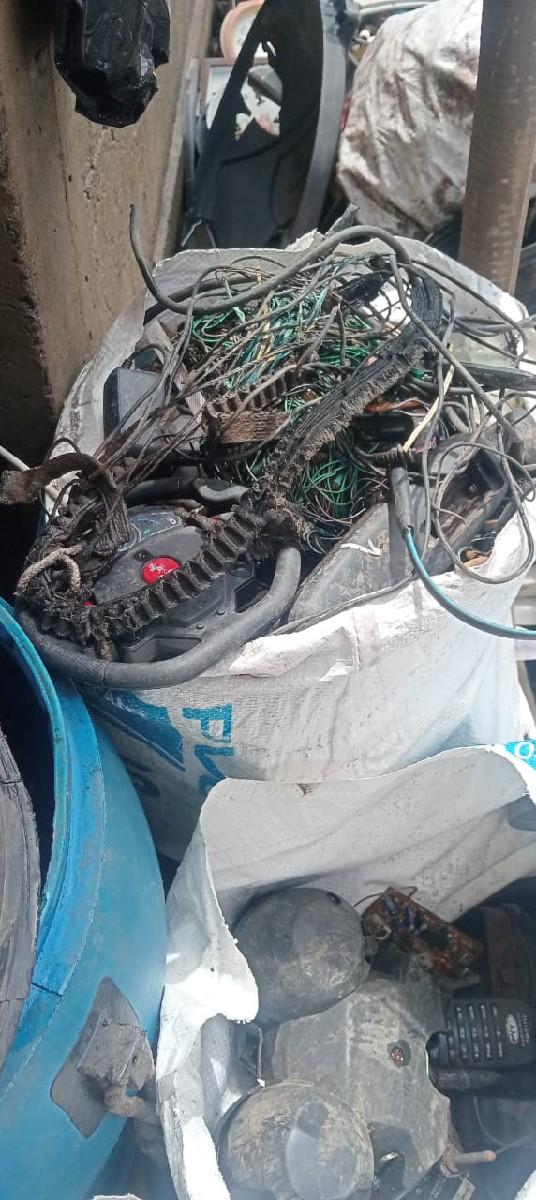 ભંગાર નવા ડબલા મોટરભંગાર બંધ મોટર