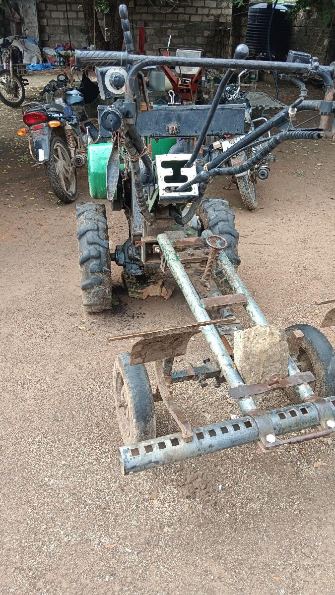 singda varu  tractor