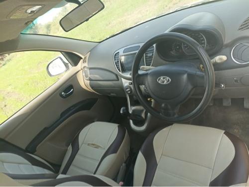 I10